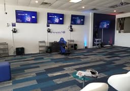 VR64 Arcade / New World VR
