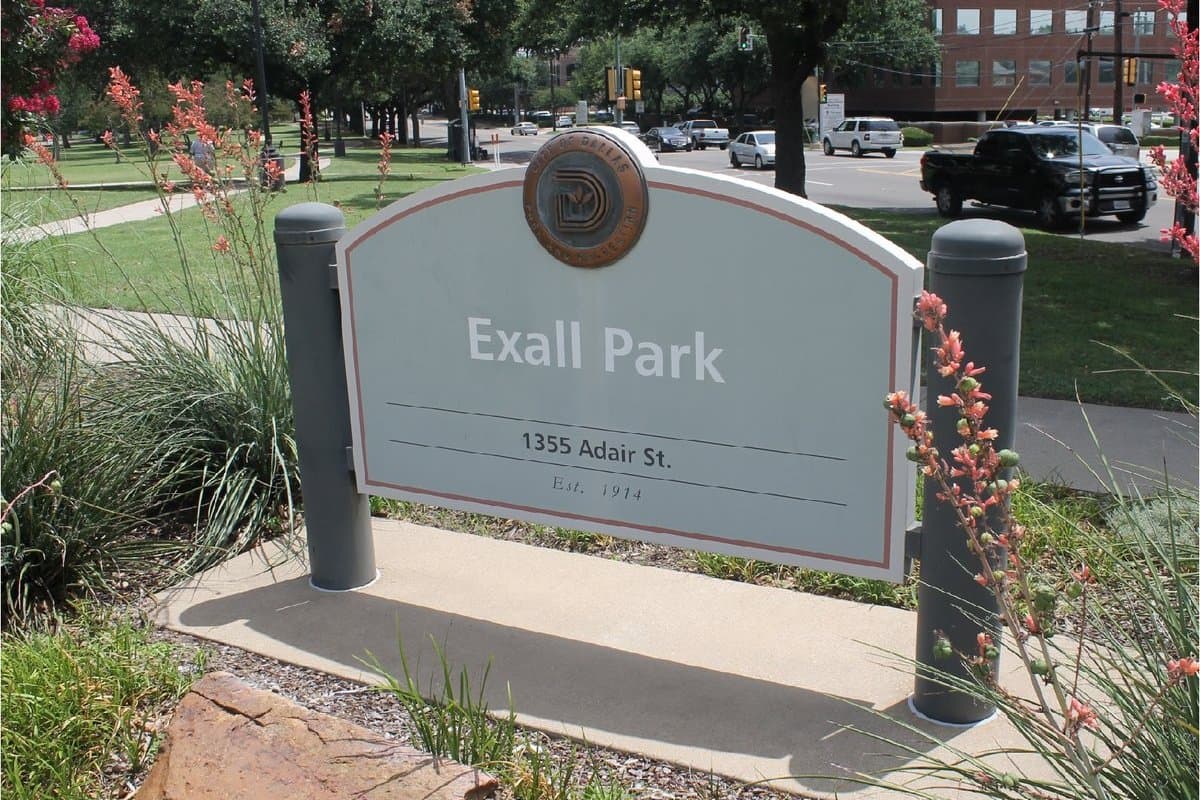Exall Park — photo 1 of 6