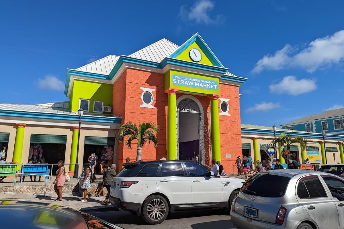 Nassau Straw Market — photo 1 of 2