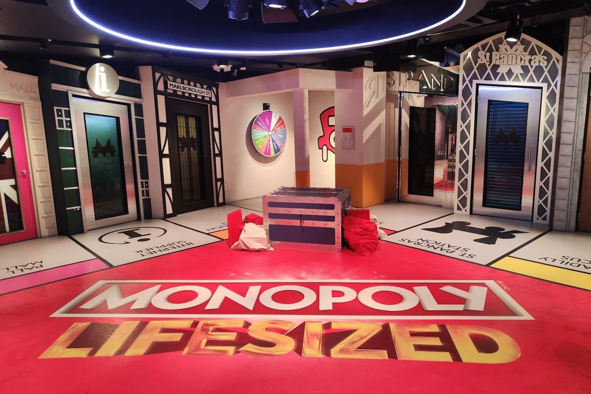 Monopoly Lifesized