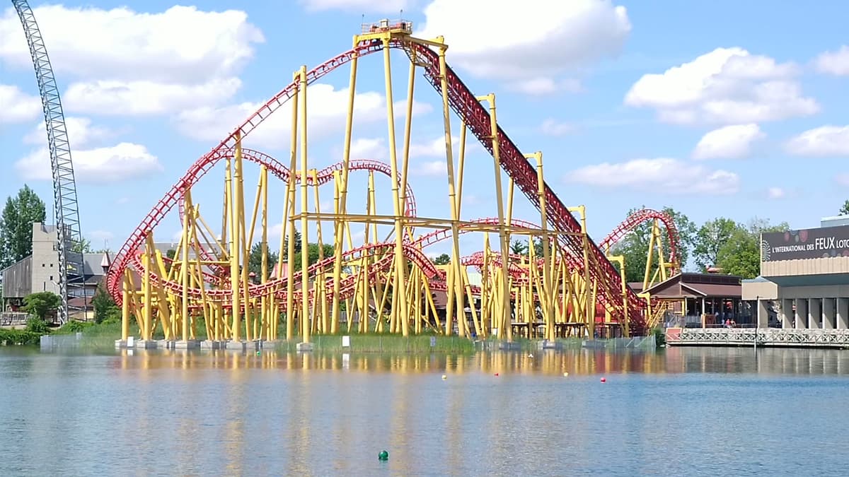 La Ronde, photo 1 of 1