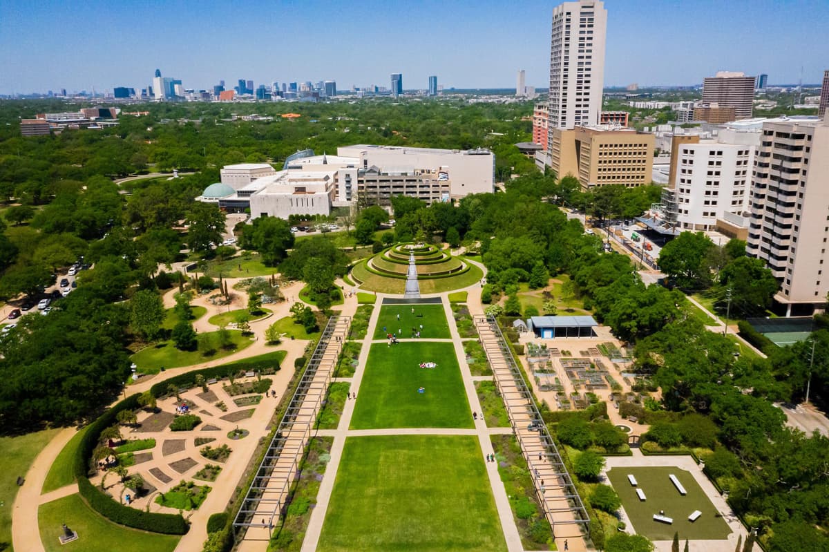 Hermann Park — photo 1 of 6