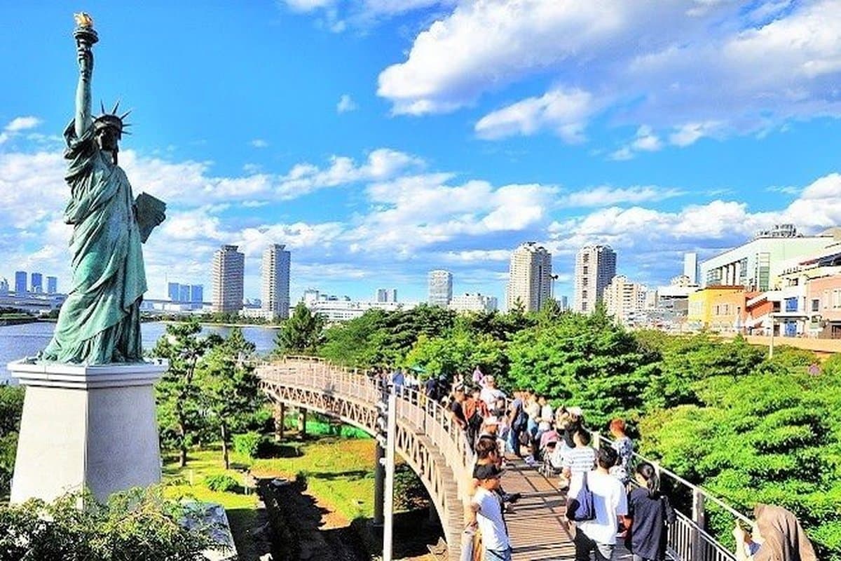 Odaiba Seaside Park
