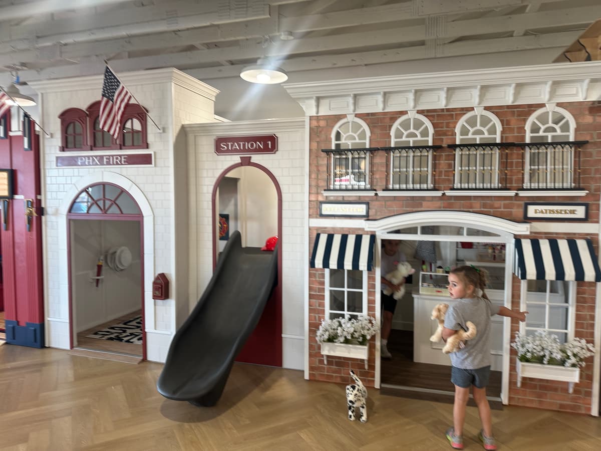 The Little Play Avenue