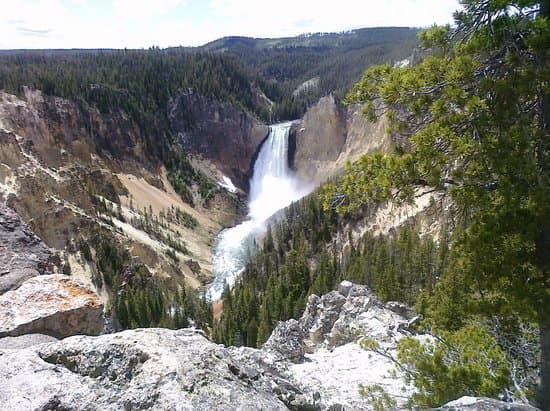 Montana Yellowstone Tours | Private Tours and Hikes