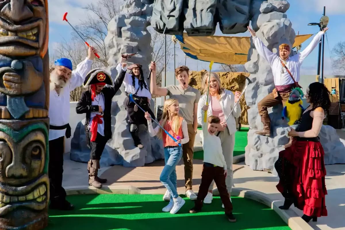 Sky Pirates of Mermaid Bay Mini Golf