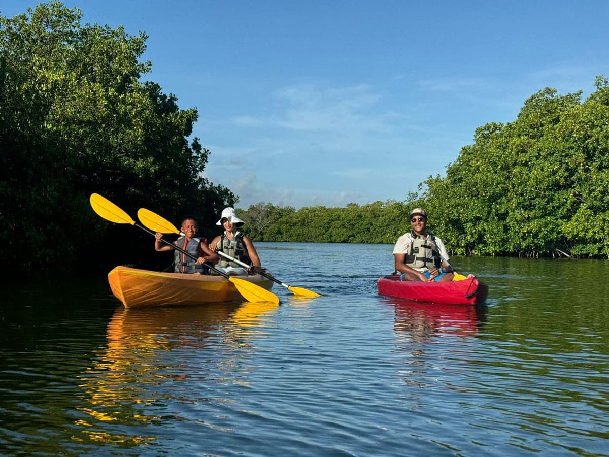 Nichupte Lagoon Kayaking