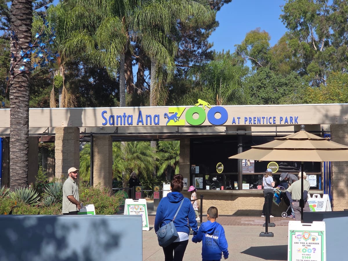 Santa Ana Zoo at Prentice Park