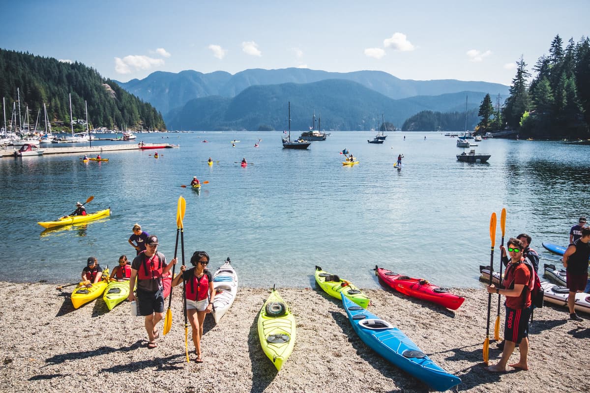 Deep Cove Kayaking