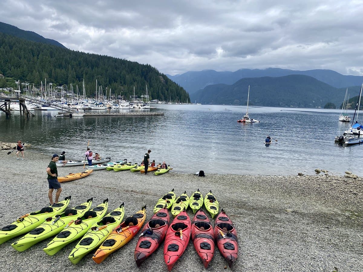 Deep Cove Kayaking
