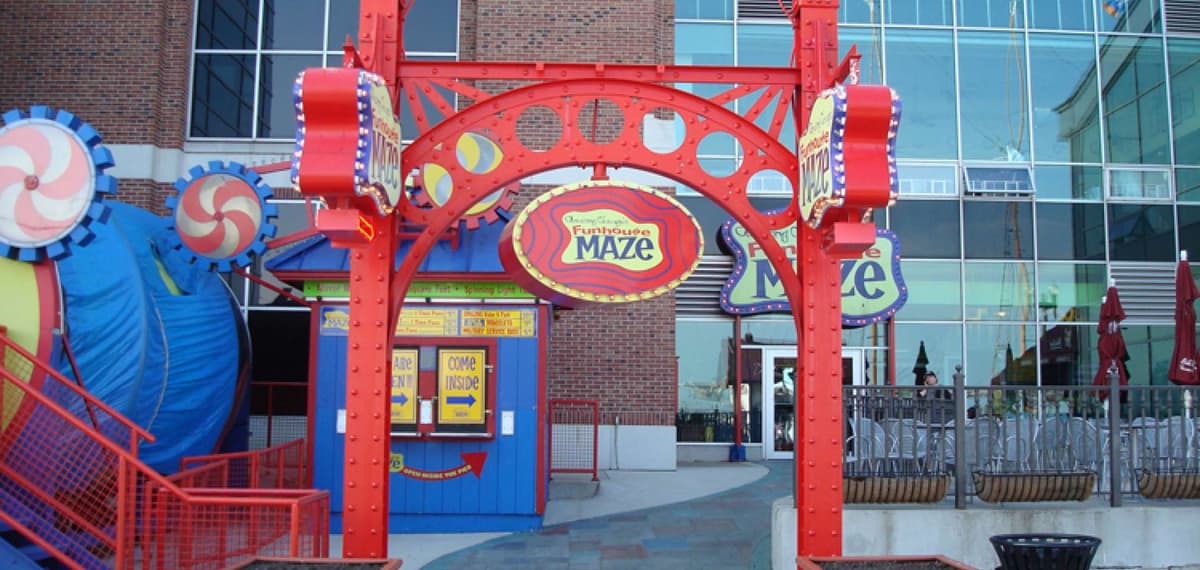 Great Chicago's Funhouse Maze