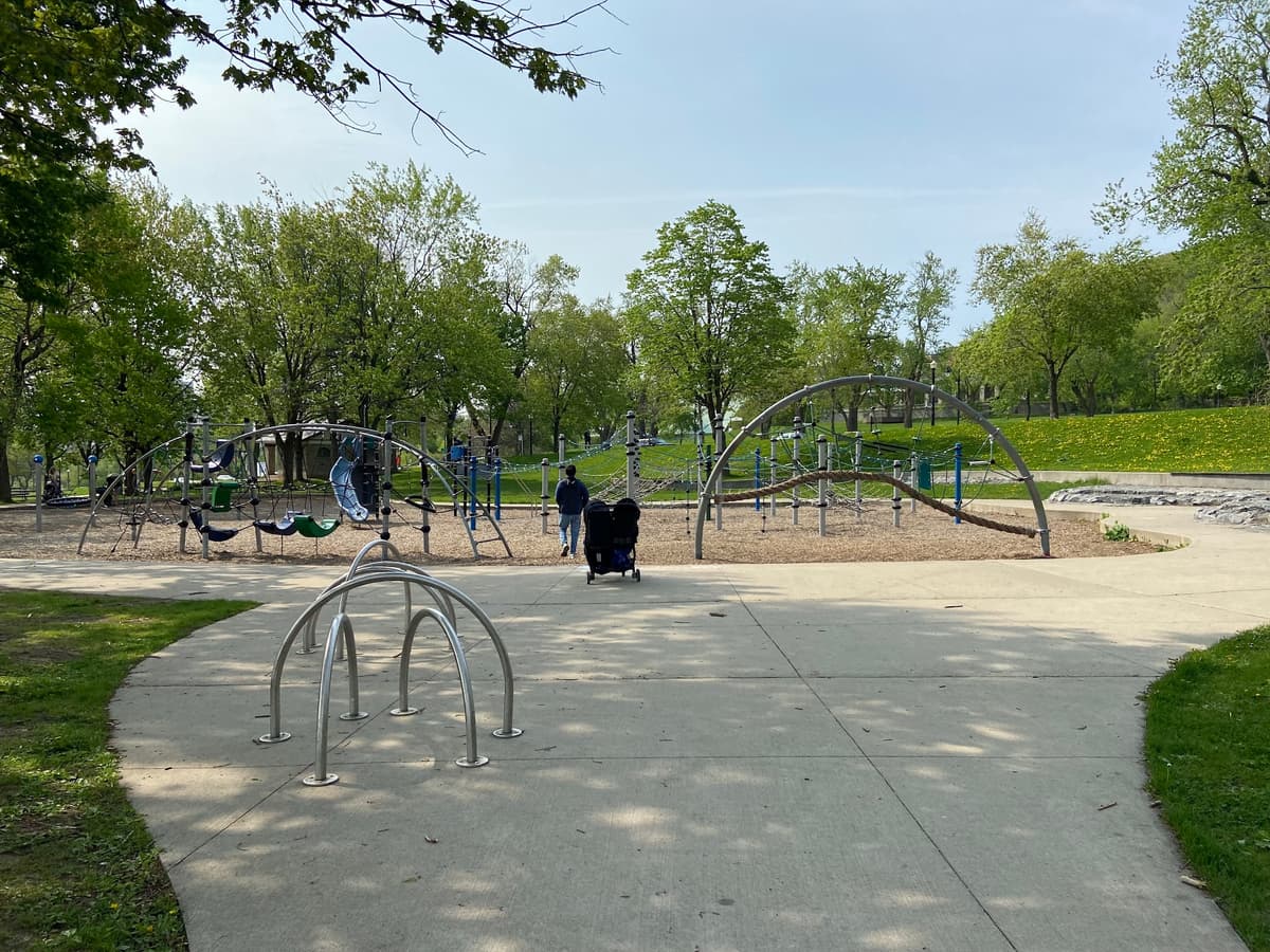 Plateau Mont Royal supervised playground
