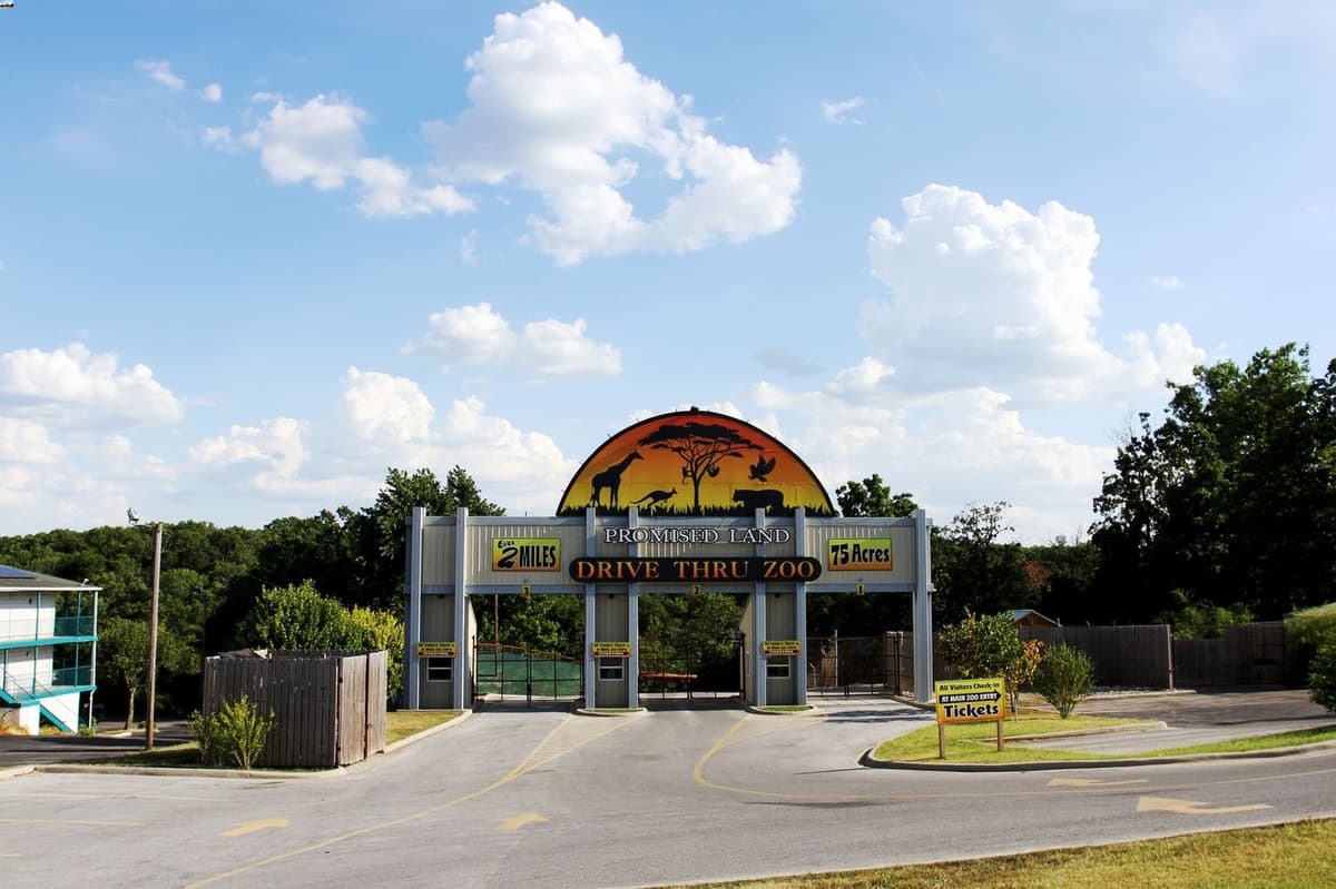 Branson's Promised Land Zoo