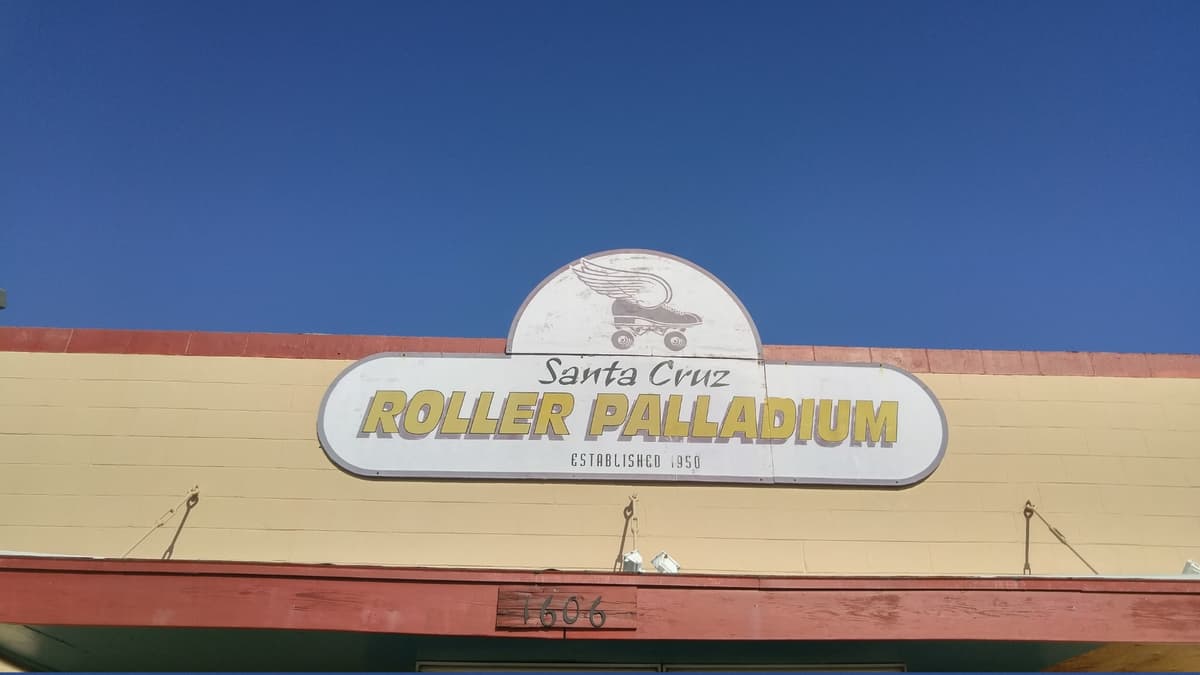 Santa Cruz Roller Palladium, photo 1 of 6