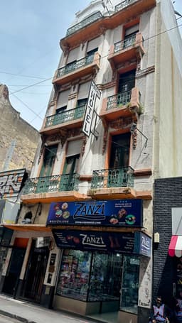 HOUSE ZANZI - JUEGOS.COM SRL