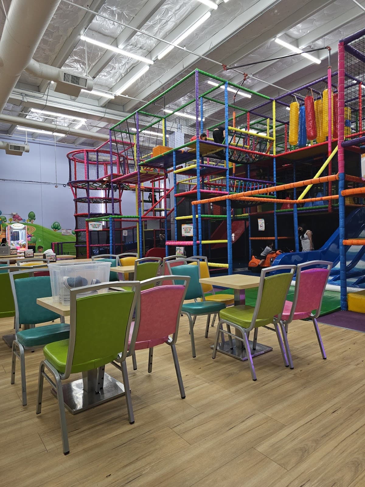 Kids Empire Northridge