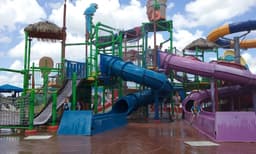 Hawaiian Falls Mansfield