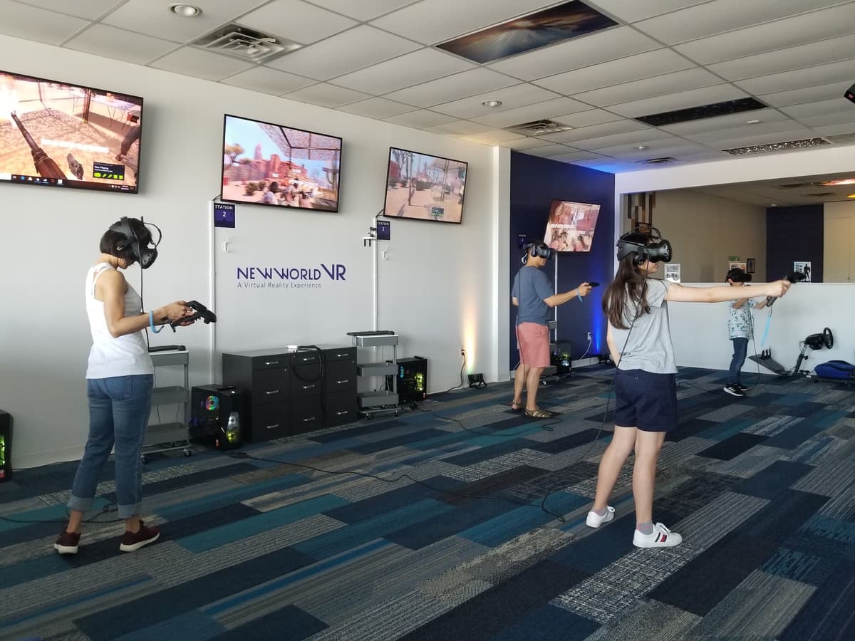 VR64 Arcade / New World VR