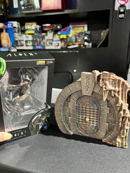 Neverland Toys & Collectibles Mega Plaza