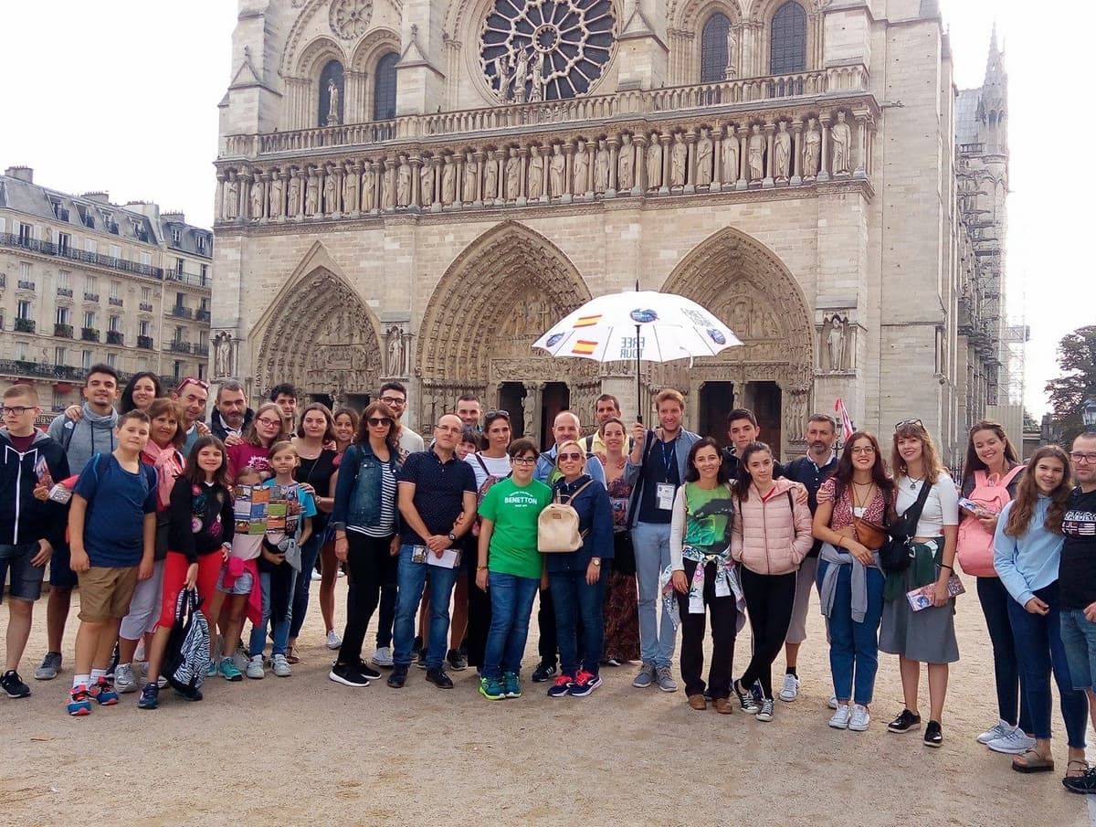 Meet The Locals - Paris, London & Rome Family Tours
