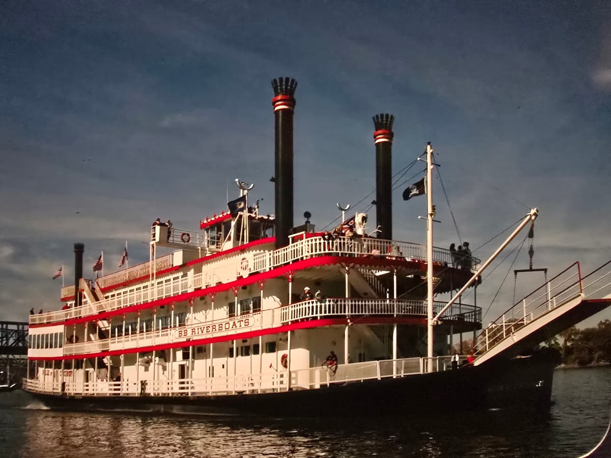 BB Riverboats