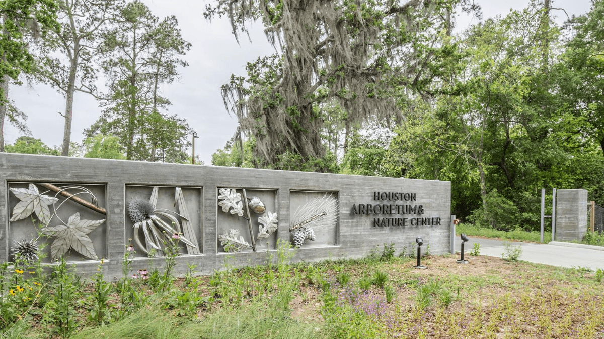 Houston Arboretum & Nature Center - 610 Entrance