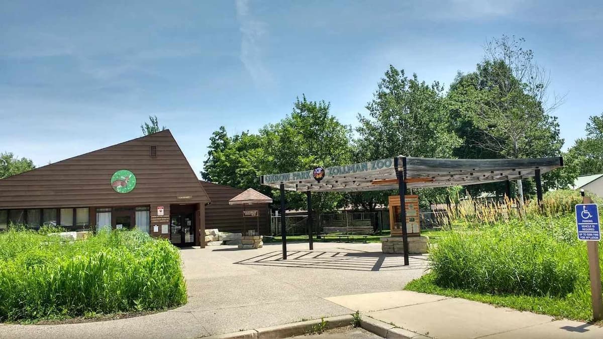 Oxbow Park & Zollman Zoo