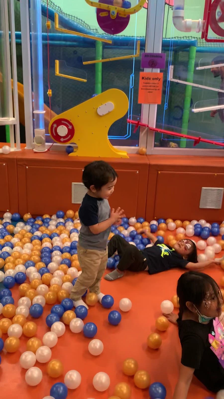 Jumpity Bumpity Daly City, photo 1 of 1