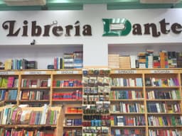 Dante libraries Gran Plaza Cancun