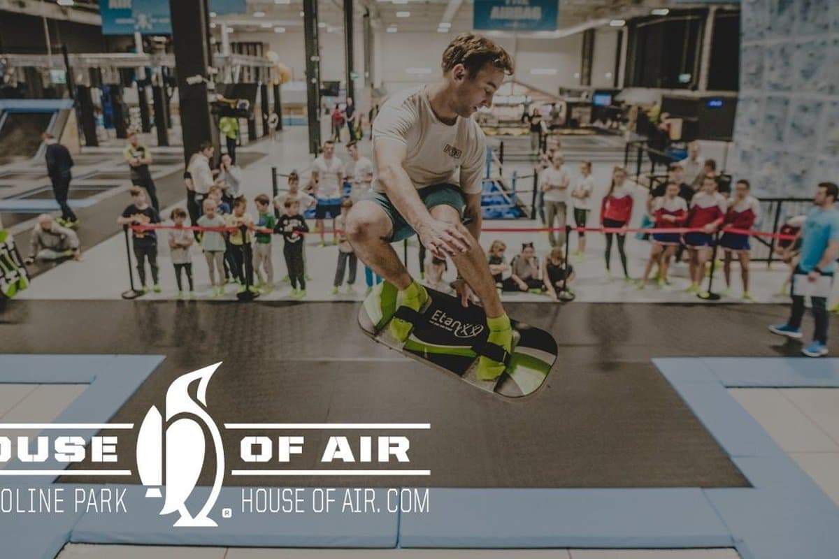 House of Air Trampoline Park and Café — photo 1 of 6