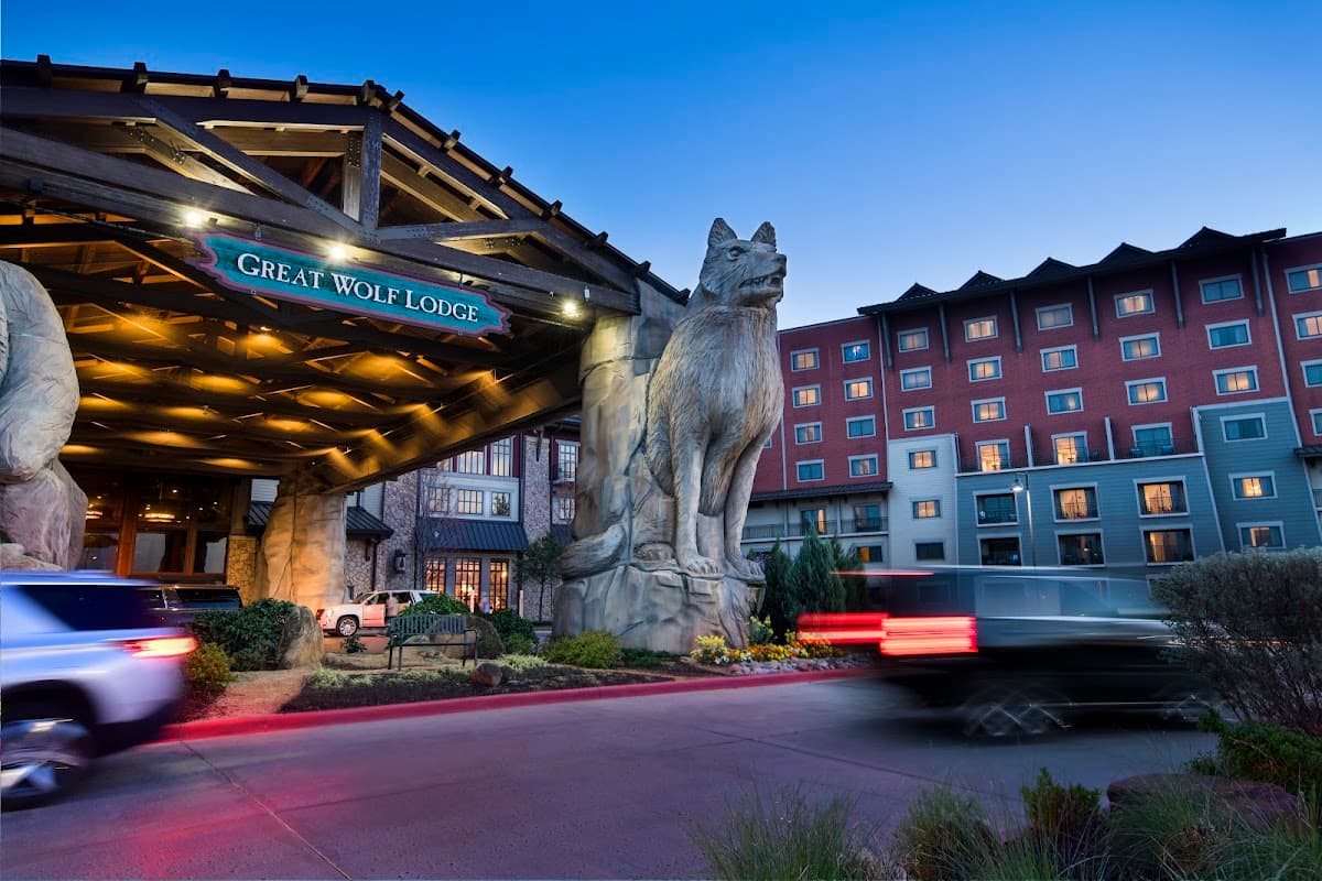 Great Wolf Lodge Grapevine, photo 1 of 2