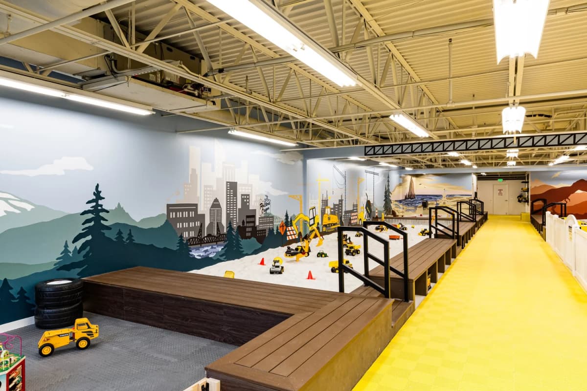 DiG PDX - Oregon's Largest Indoor Sandbox — photo 1 of 2
