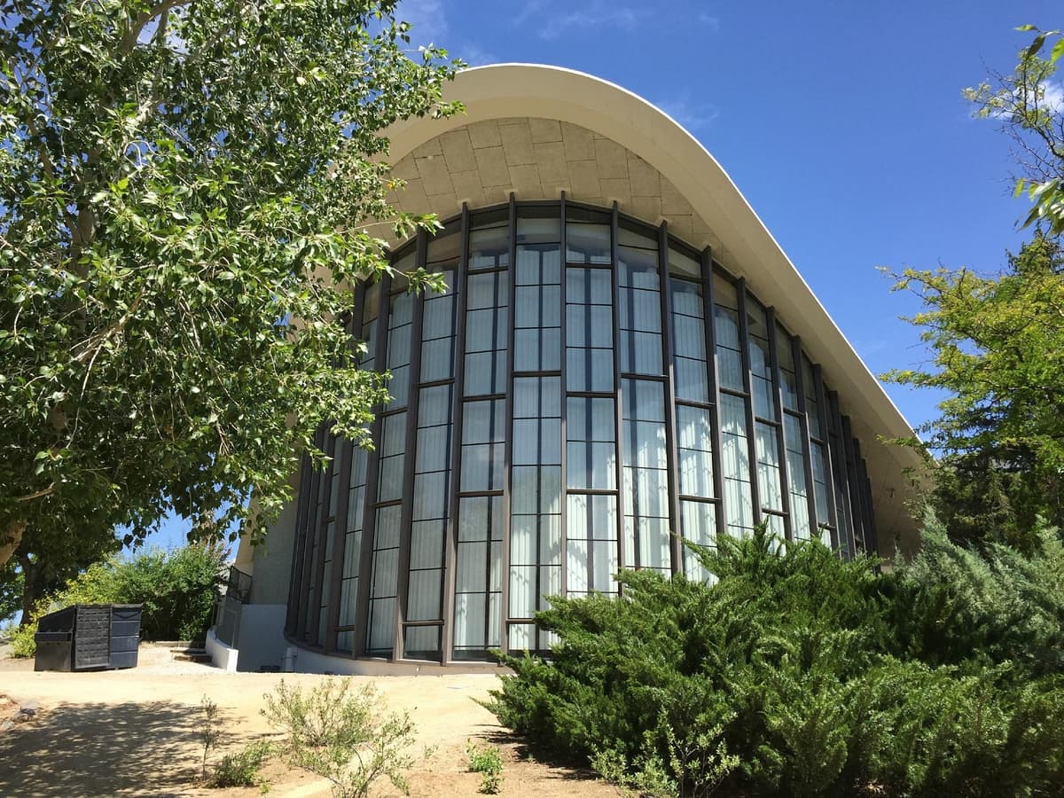 Fleischmann Planetarium, photo 1 of 2