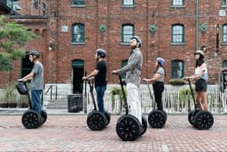 Go Tours Canada - Distillery District
