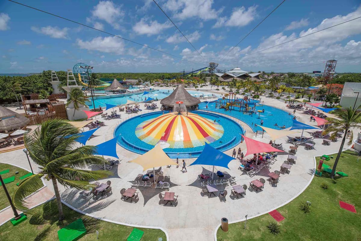 AVENTURA CANCUN, photo 1 of 6