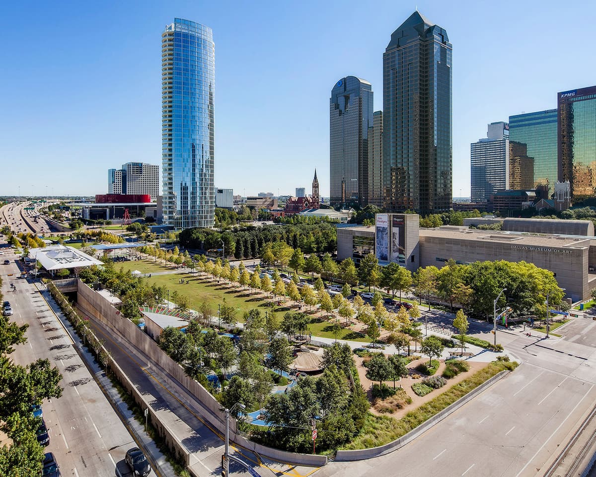 Klyde Warren Park, photo 1 of 6