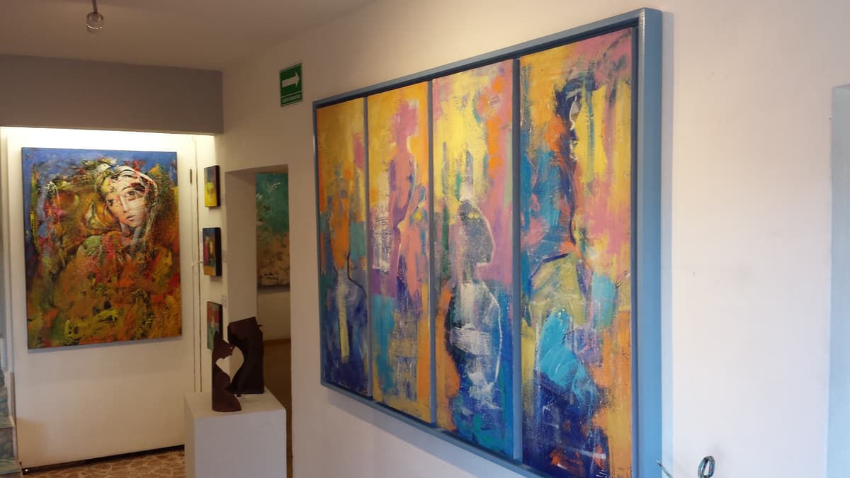 Hector Estrada Art Gallery