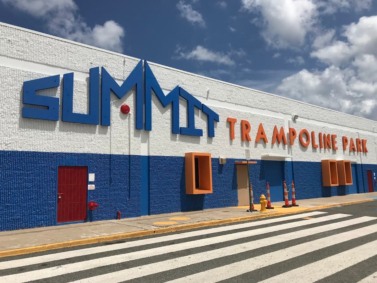 Summit Trampoline Park Mayagüez
