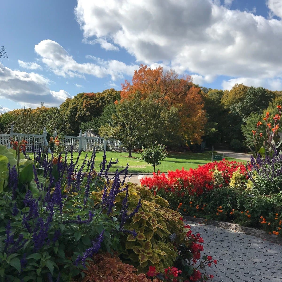 Eugene H. Hagel Arboretum, photo 1 of 6