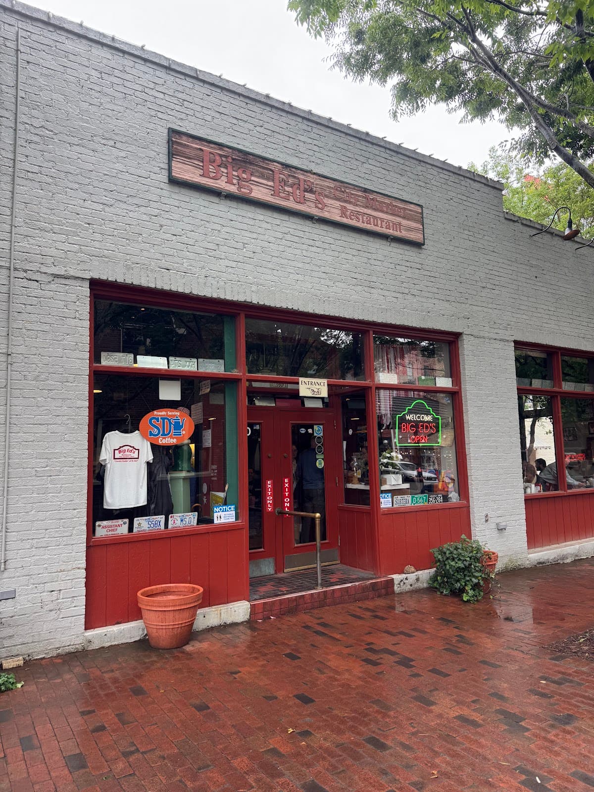 Big Ed's City Market, photo 1 of 1