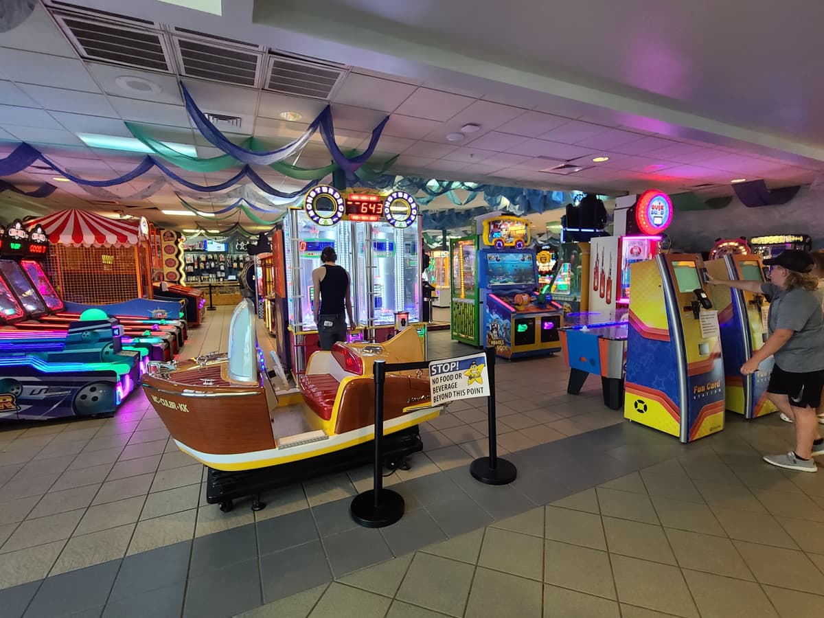 Sandy Harbor Family Fun Center