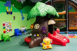 Maddy's Playhouse