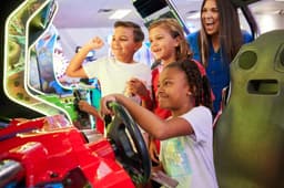 Chuck E. Cheese