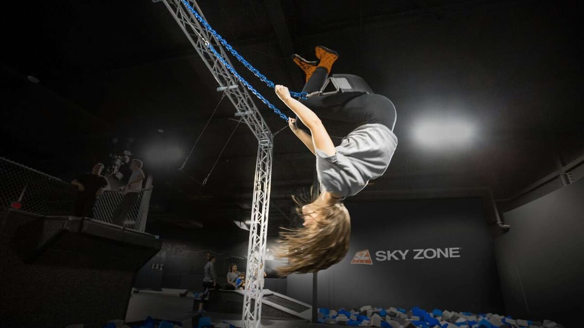 Sky Zone Trampoline Park — photo 1 of 2