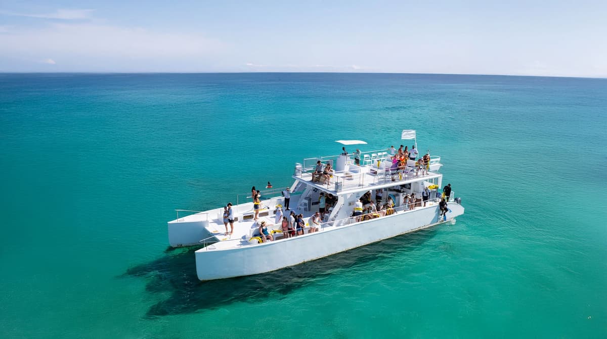 Marinarium Snorkeling Cruise, photo 1 of 2