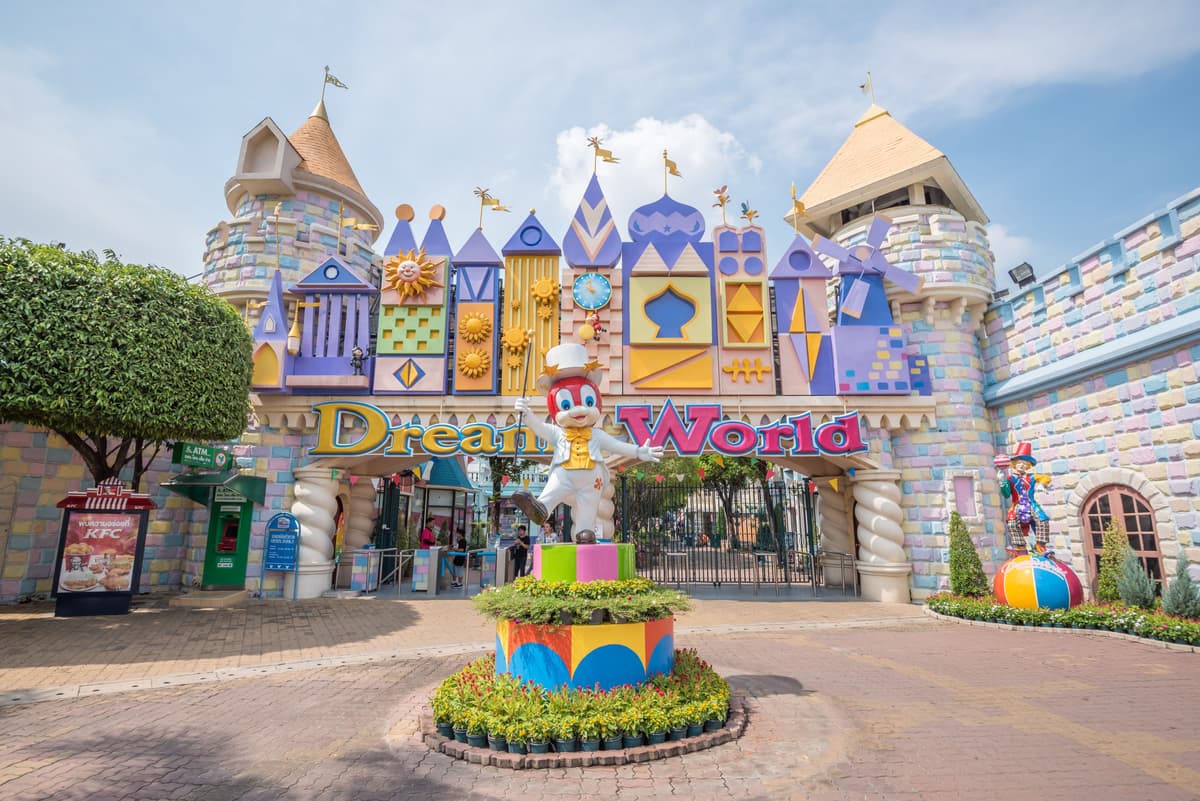 Dream World, photo 1 of 2