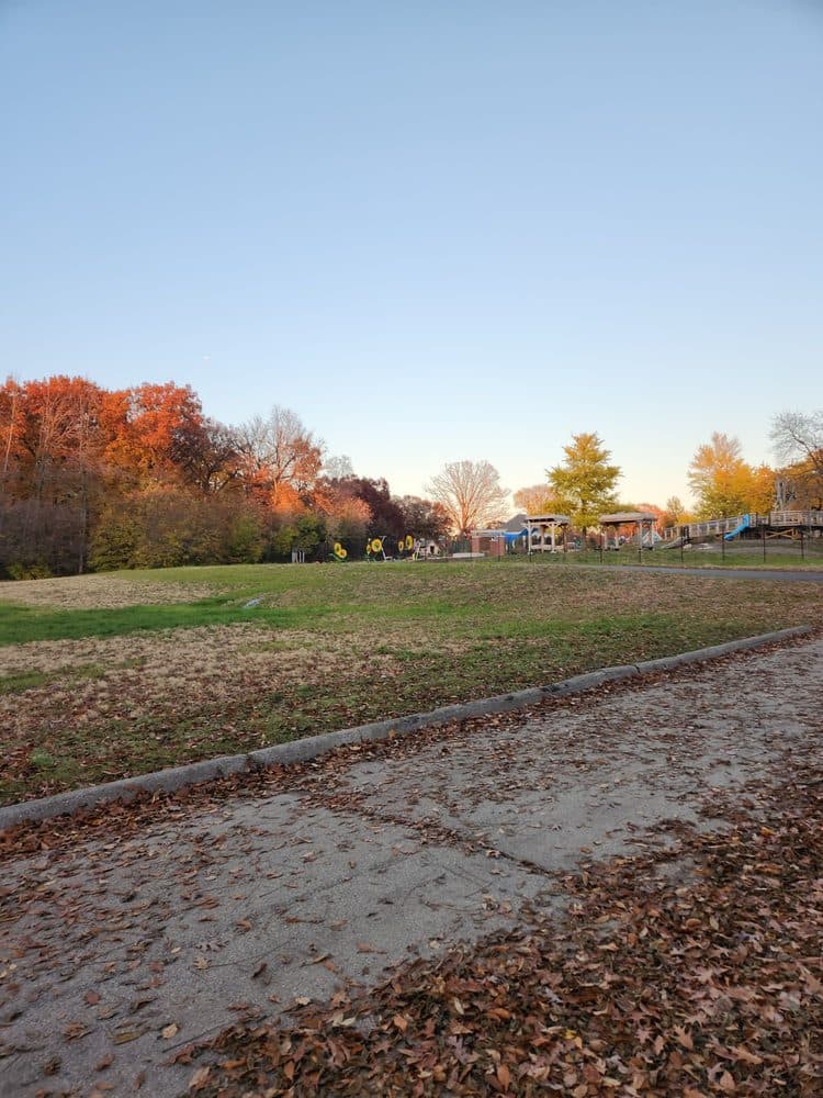 Whitnall Park, photo 1 of 6