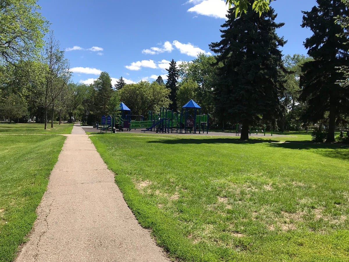 Holmes Park, photo 1 of 6