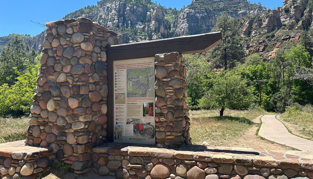 West Fork Oak Creek Trailhead