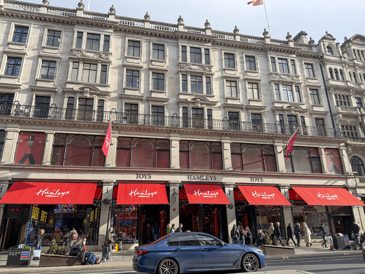 Hamleys, photo 1 of 1